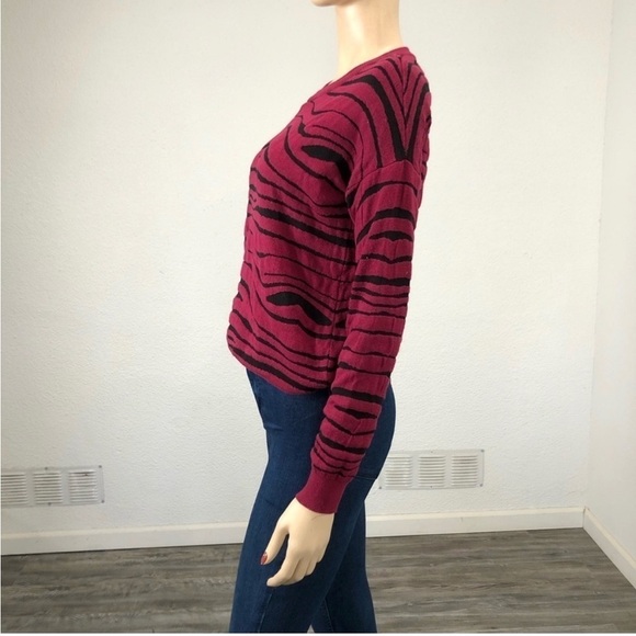 T/O sweater tigers print red,black size:S - Picture 7 of 14